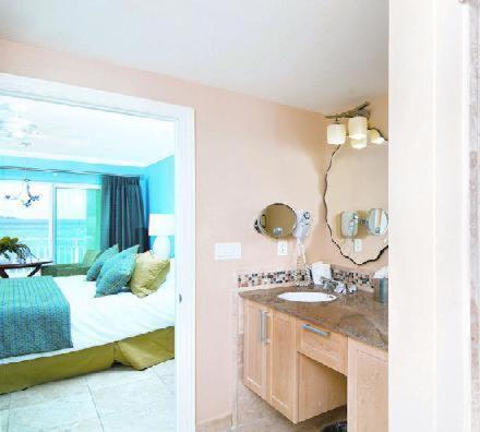 Studio Suite Oceanfront,1173430032:JPEG